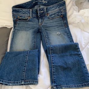 American Eagle Semi Wide Leg Jeans